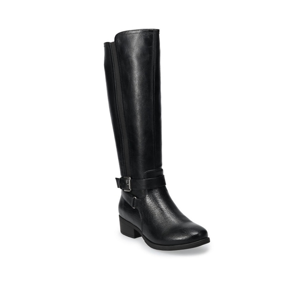 Black leather boots with stylish buckle (new)